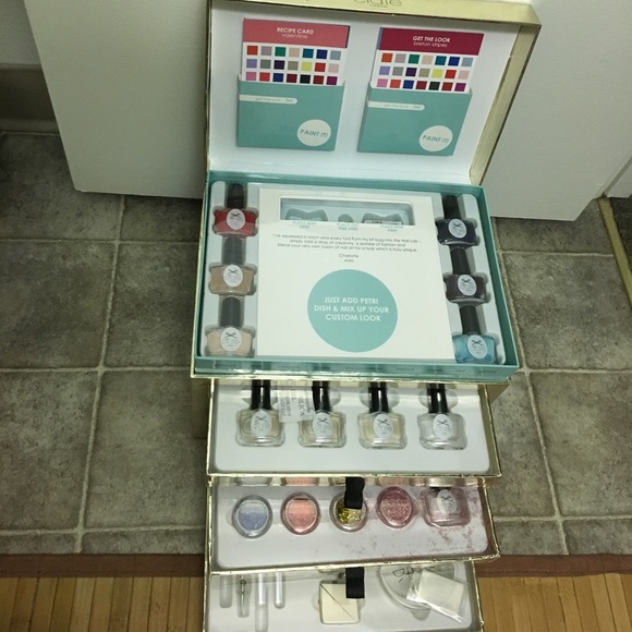 Ciate Nail Lab Kit - Picture 8 of 8