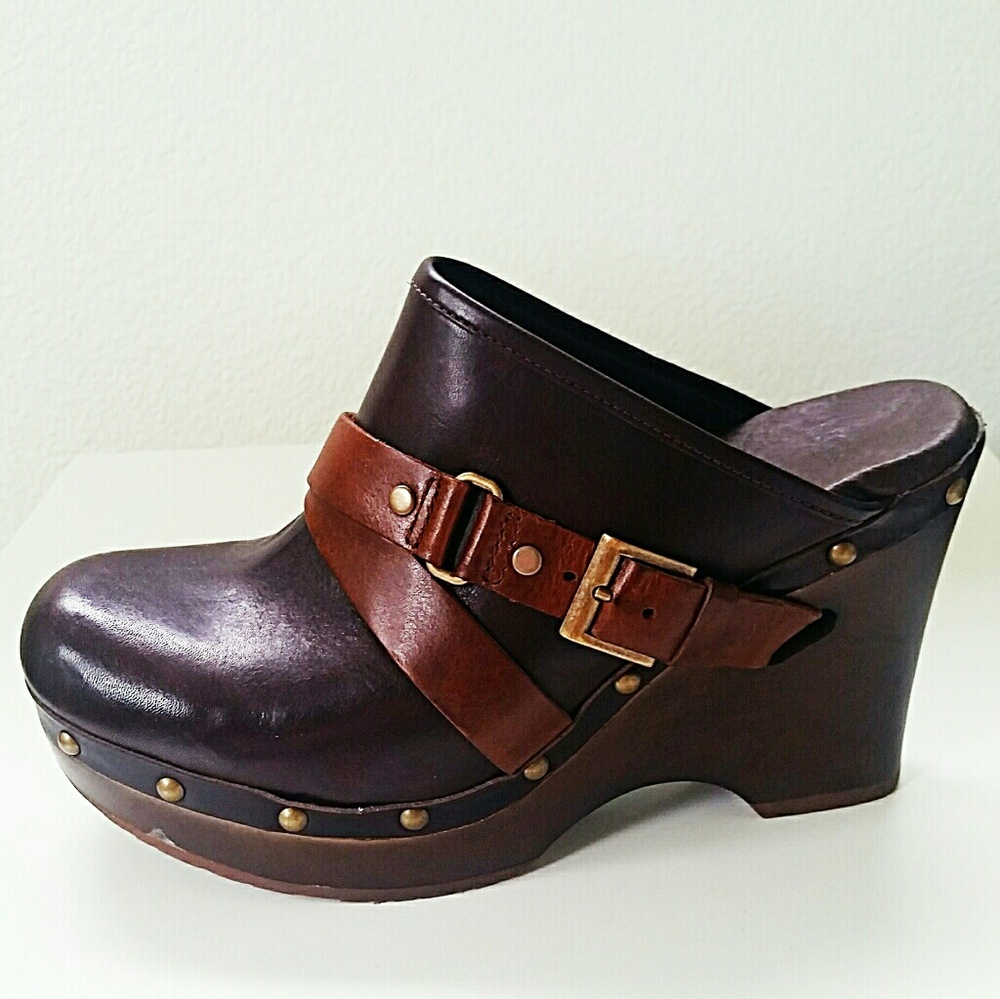 Ugg Fur Lined Clogs size 8.5