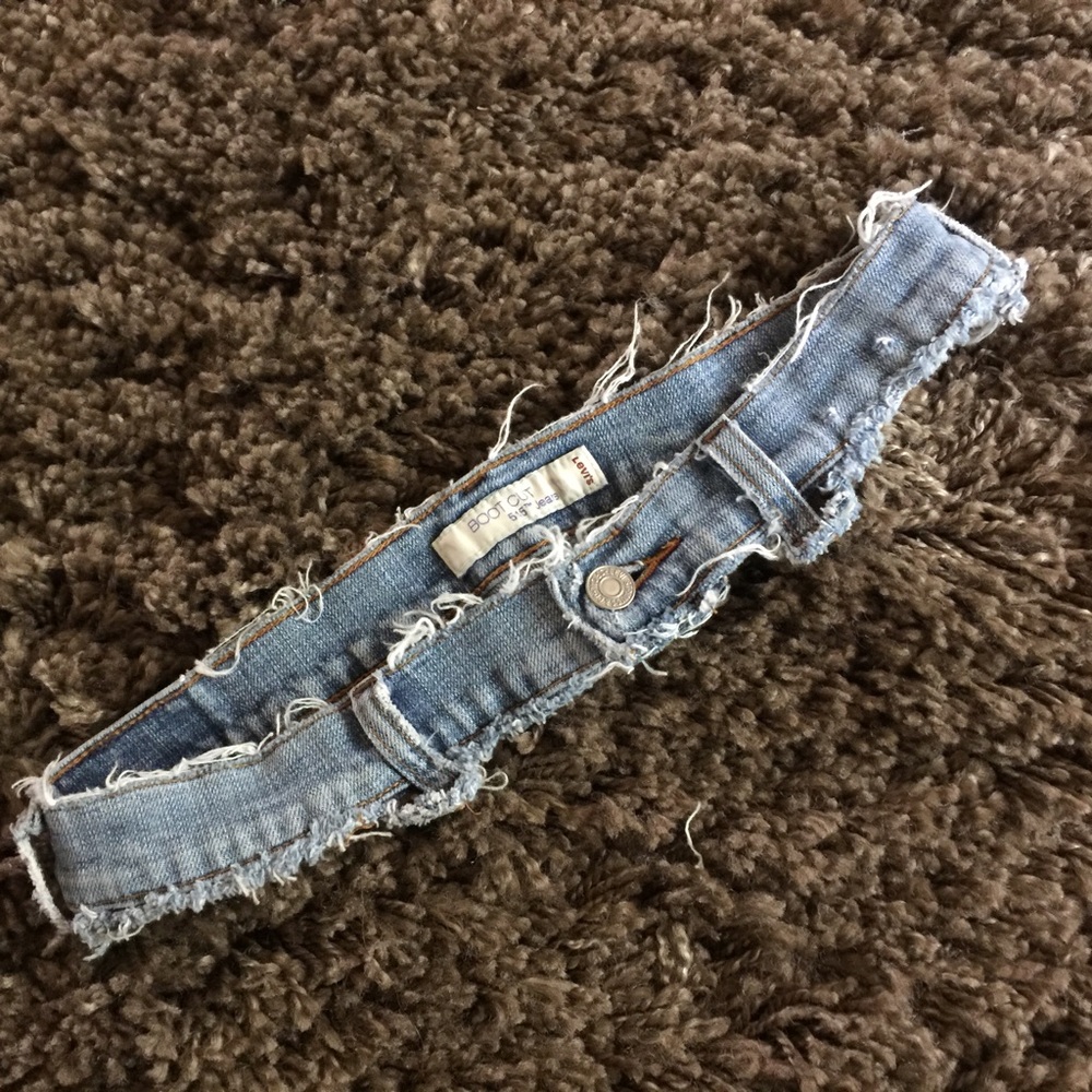 Upcycled LEVI'S "Belt"!  Assorted lengths.