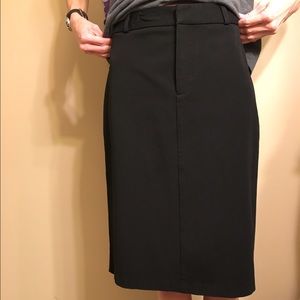 Gap black pencil skirt