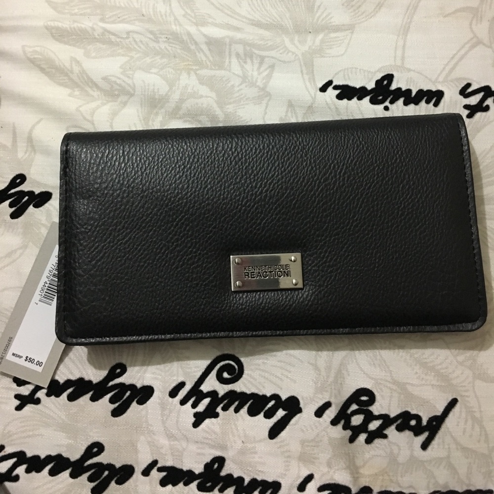 Kenneth Cole wallet