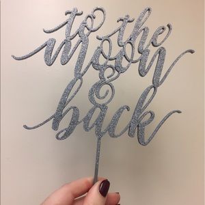 Wedding cake topper