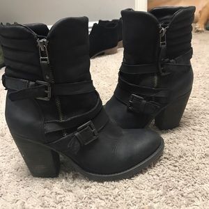 Steve Madden black heeled Ankle boots