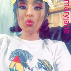 Meet your Posher, Mary