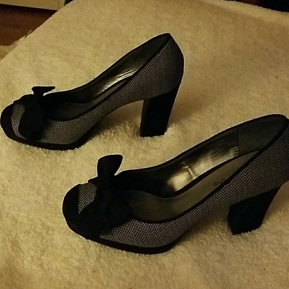 Ann Marino heels - Picture 1 of 4