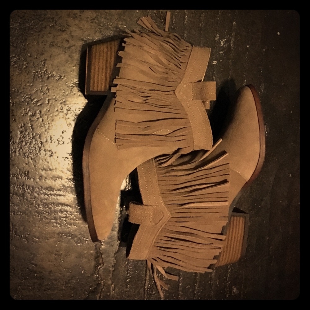 Fringe booties size 7.5