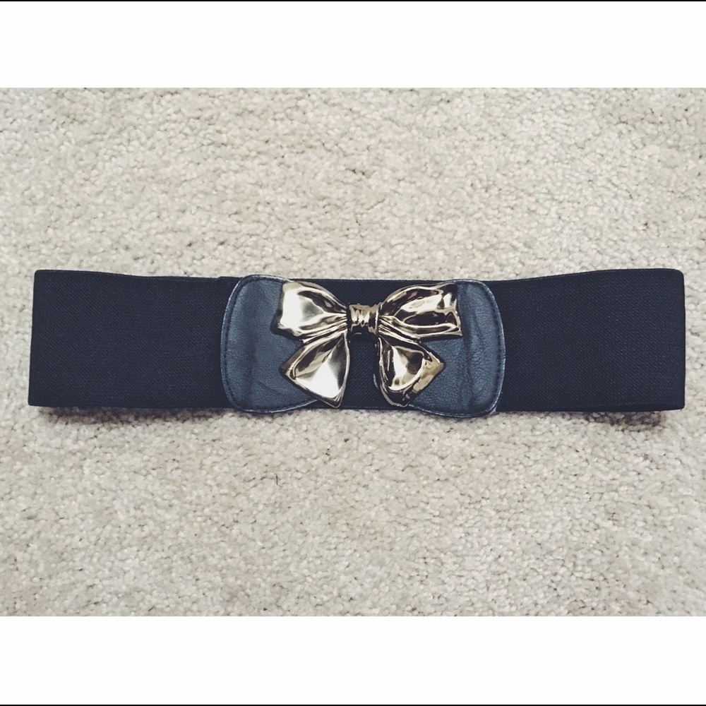 Adorable Bow Belt
