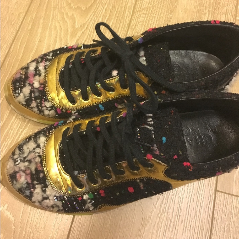 CHANEL TWEED COLORFUL SNEAKERS - Picture 1 of 3