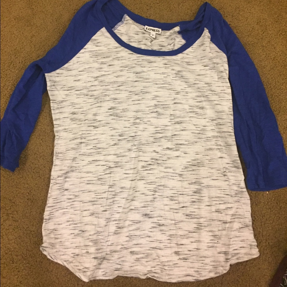Three quarter length tee