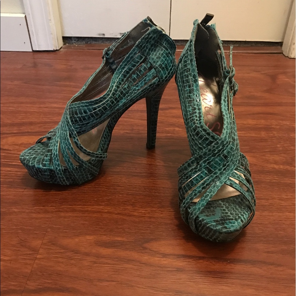 Teal and Black Snake Skin Heels