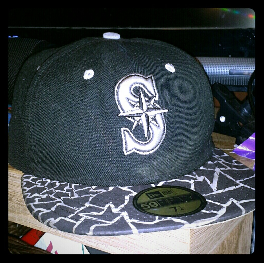 Seattle Mariners fitted hat