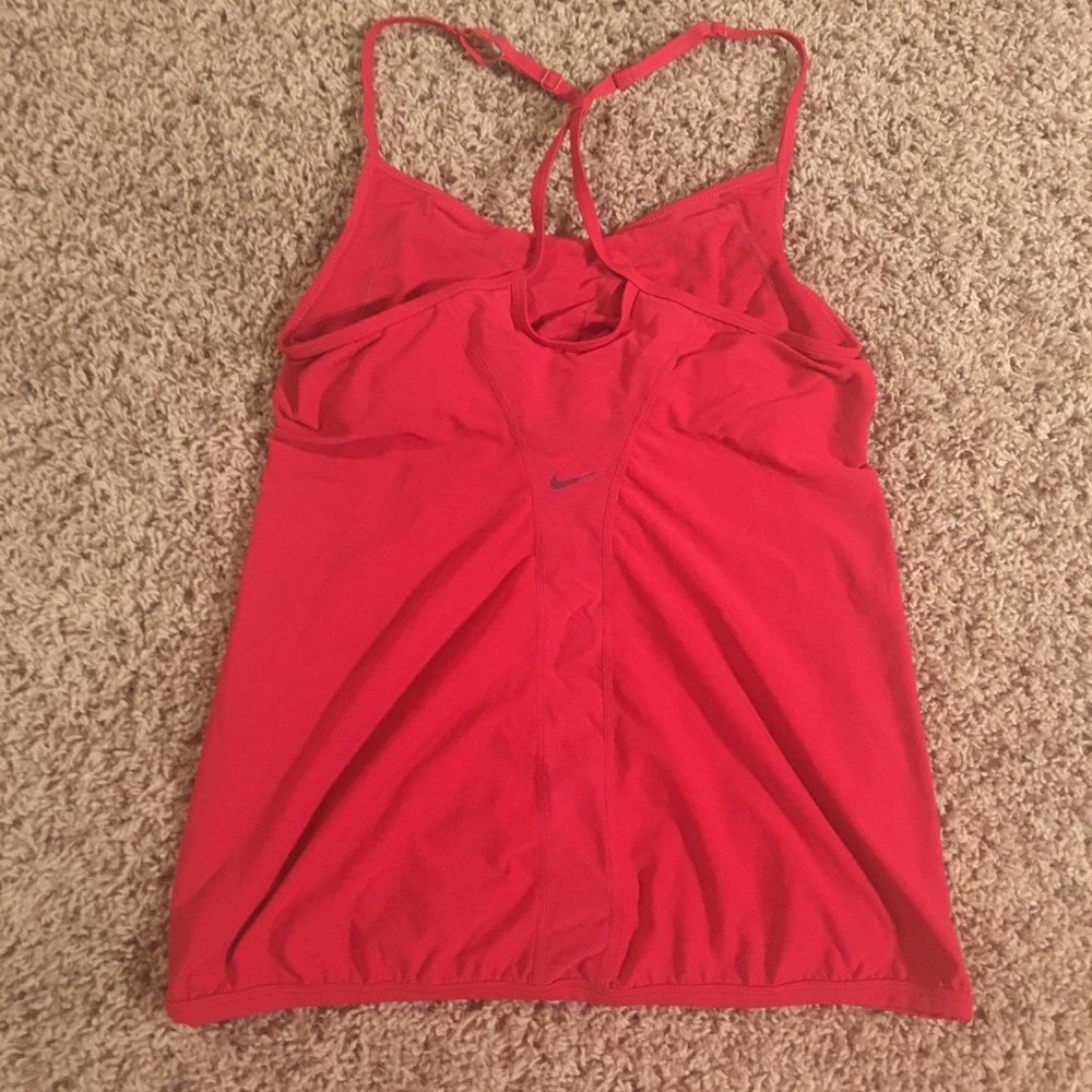 Nike sz M
