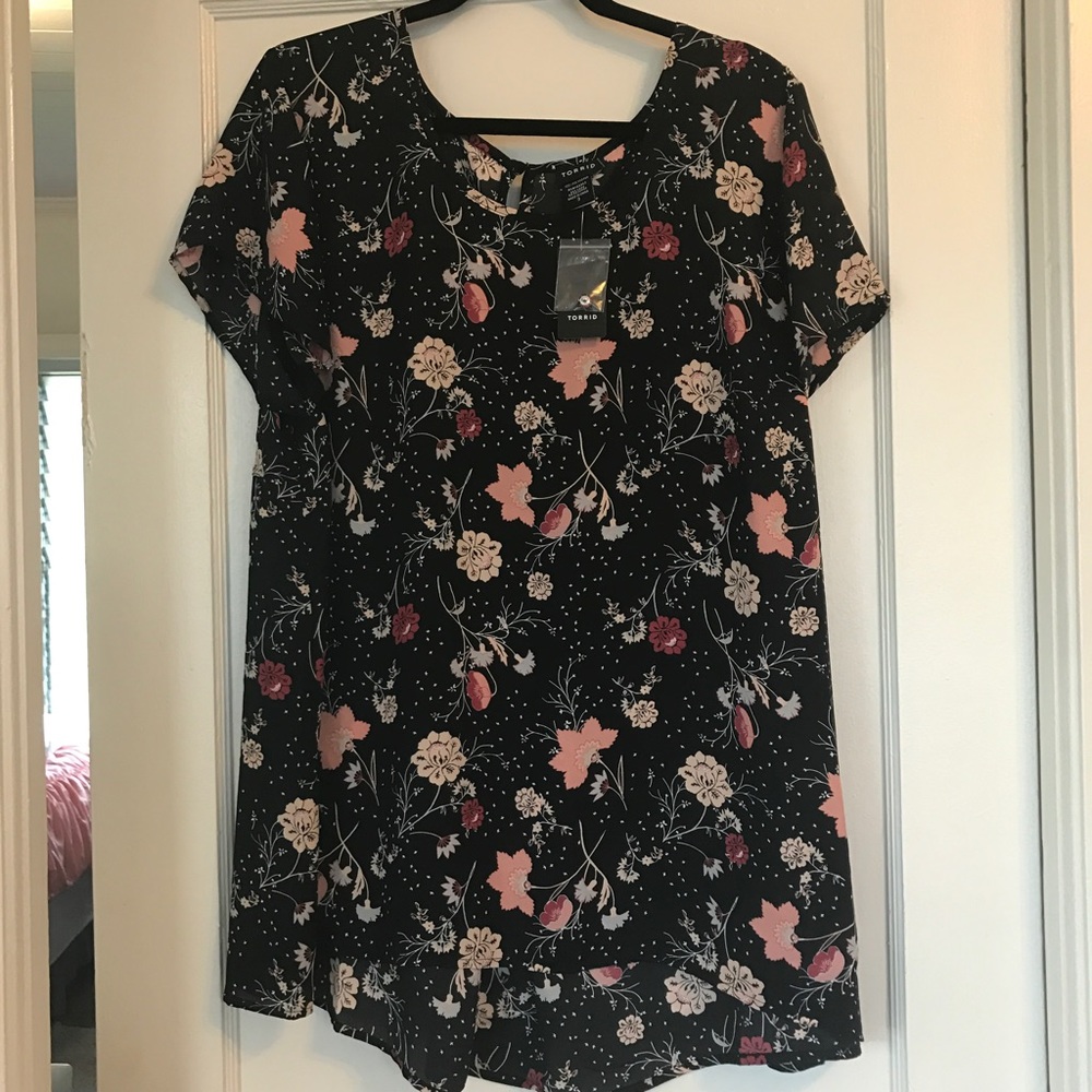 NWT - TORRID TOP