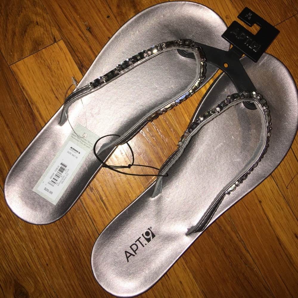 Flip flops