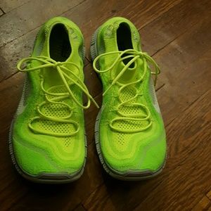 Nike 5.0 Flyknit 🚨🚨Make An Offer 🚨🚨