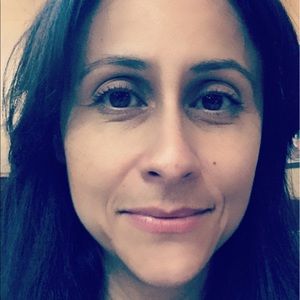 Meet your Posher, Fabiola