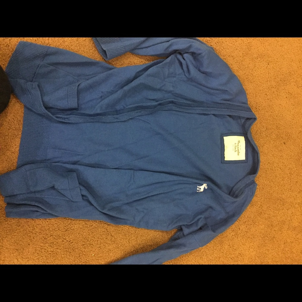 A & F classic cardigan