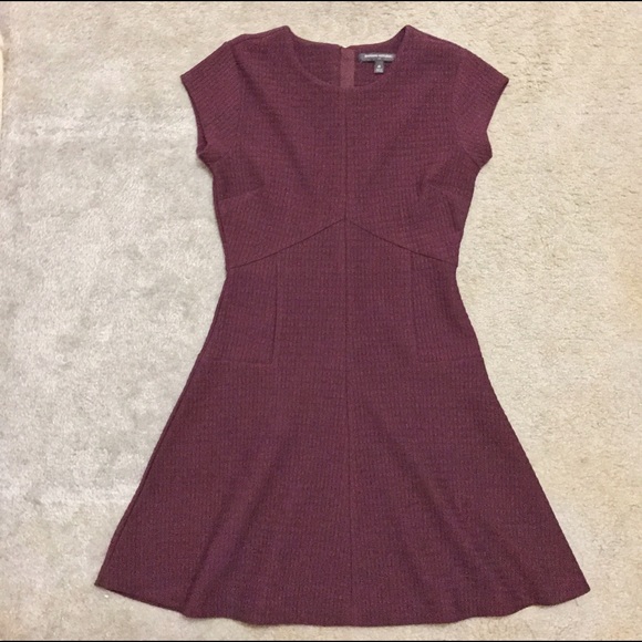 Banana Republic Dresses & Skirts - Banana Republic Burgundy Quilted Dress EUC