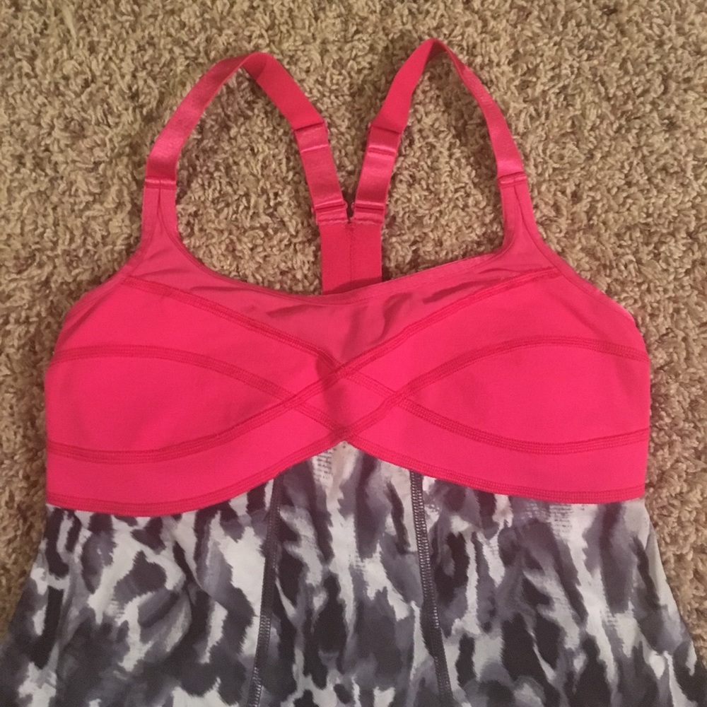 Zella sz S