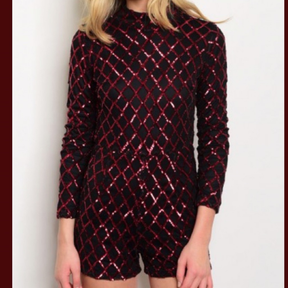 Wine Sequins Diamond Pattern Romper - Picture 2 of 3