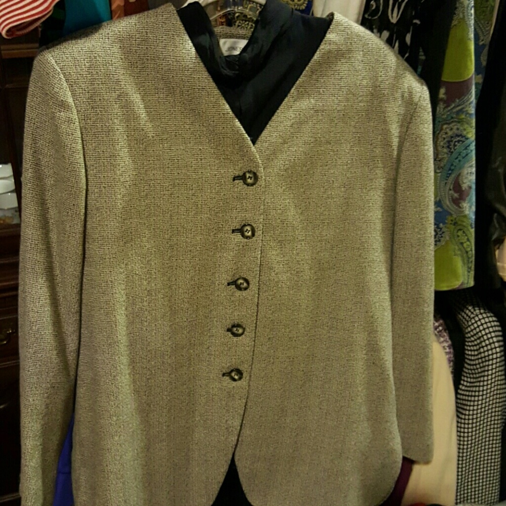 3 piece Jones New York suit