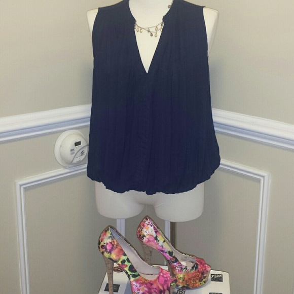 banded bottom blouson top