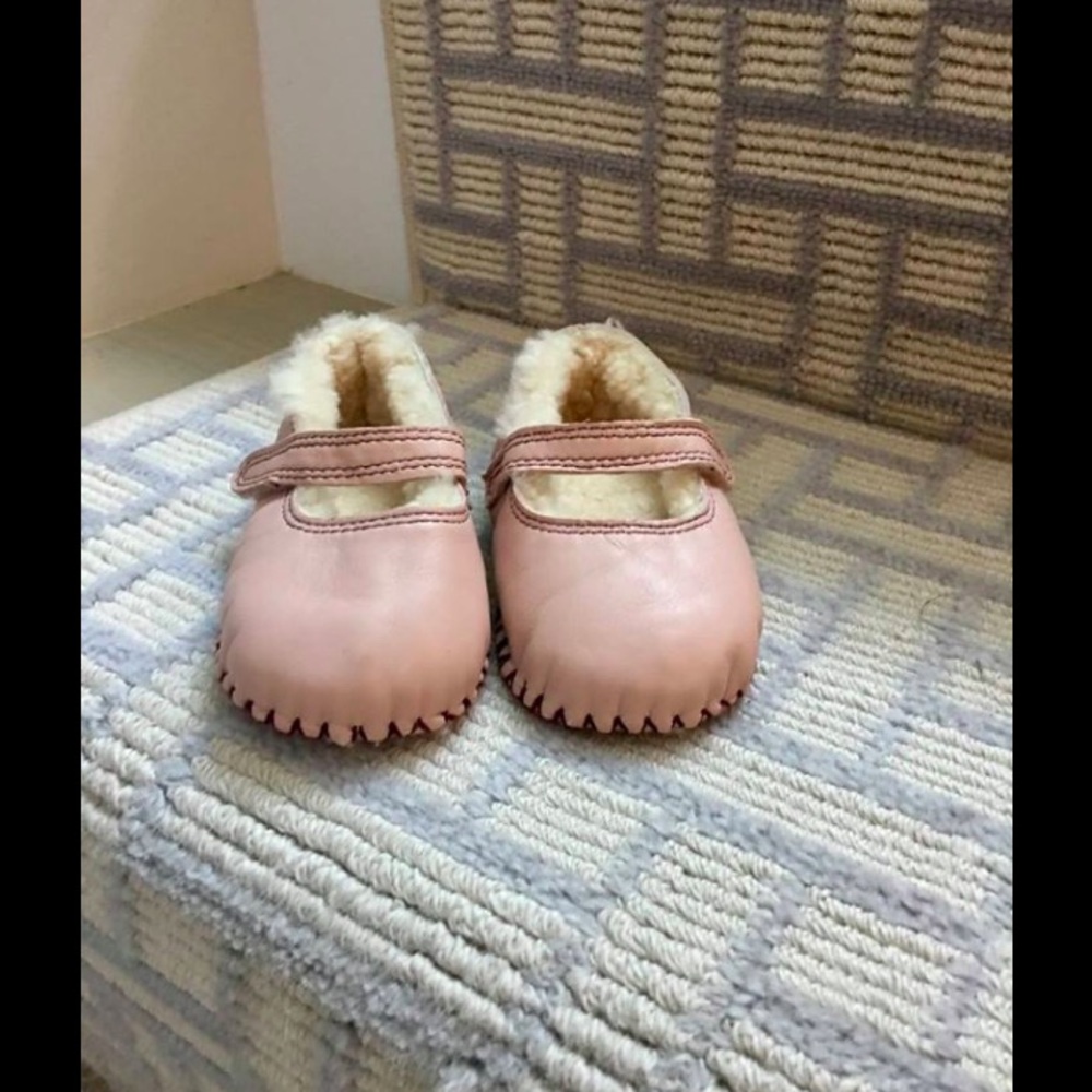 6-12 mo Pink Ugg Slippers