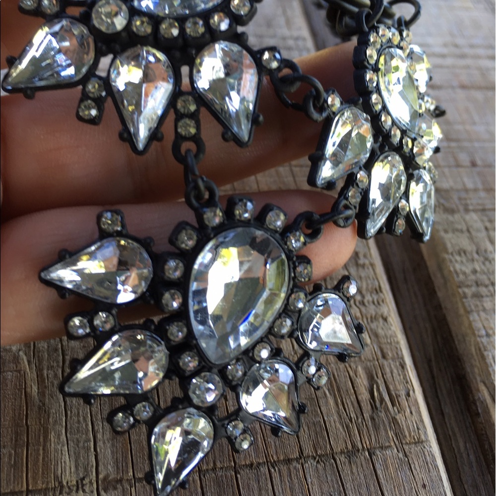 Statement necklace - Picture 4 of 5