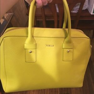 Gorgeous Italian Furla like new bag