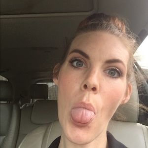 Meet your Posher, Erika