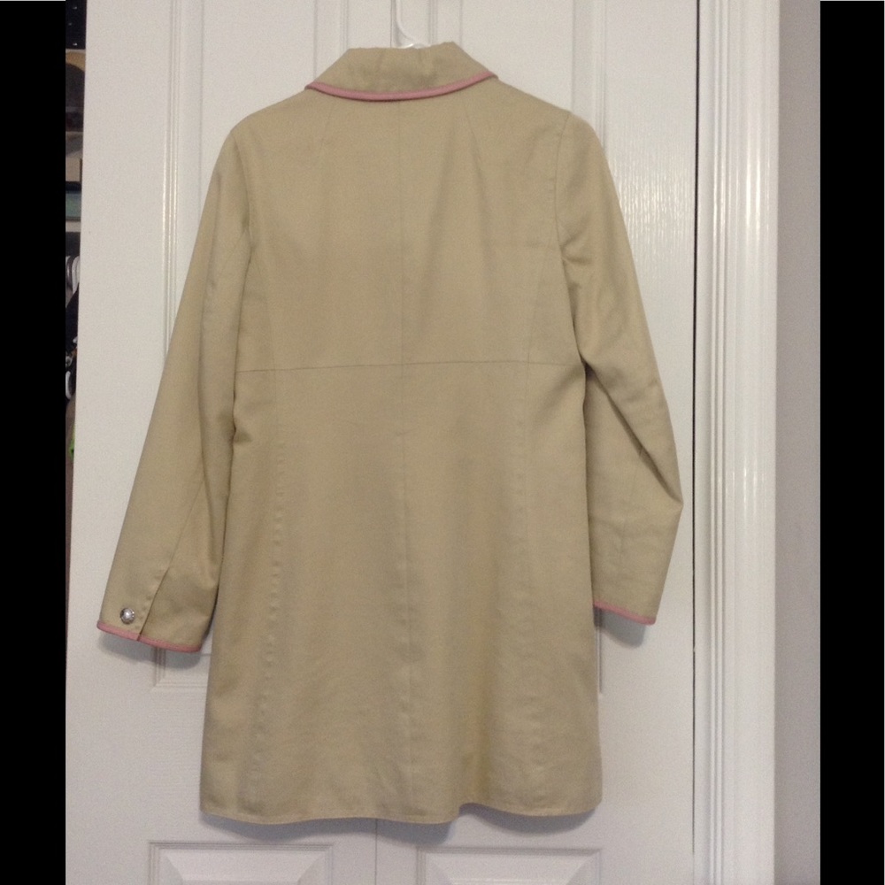 Coach Beige Spring Walking Jacket - Picture 2 of 4