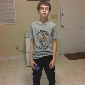 Meet your Posher, Evan