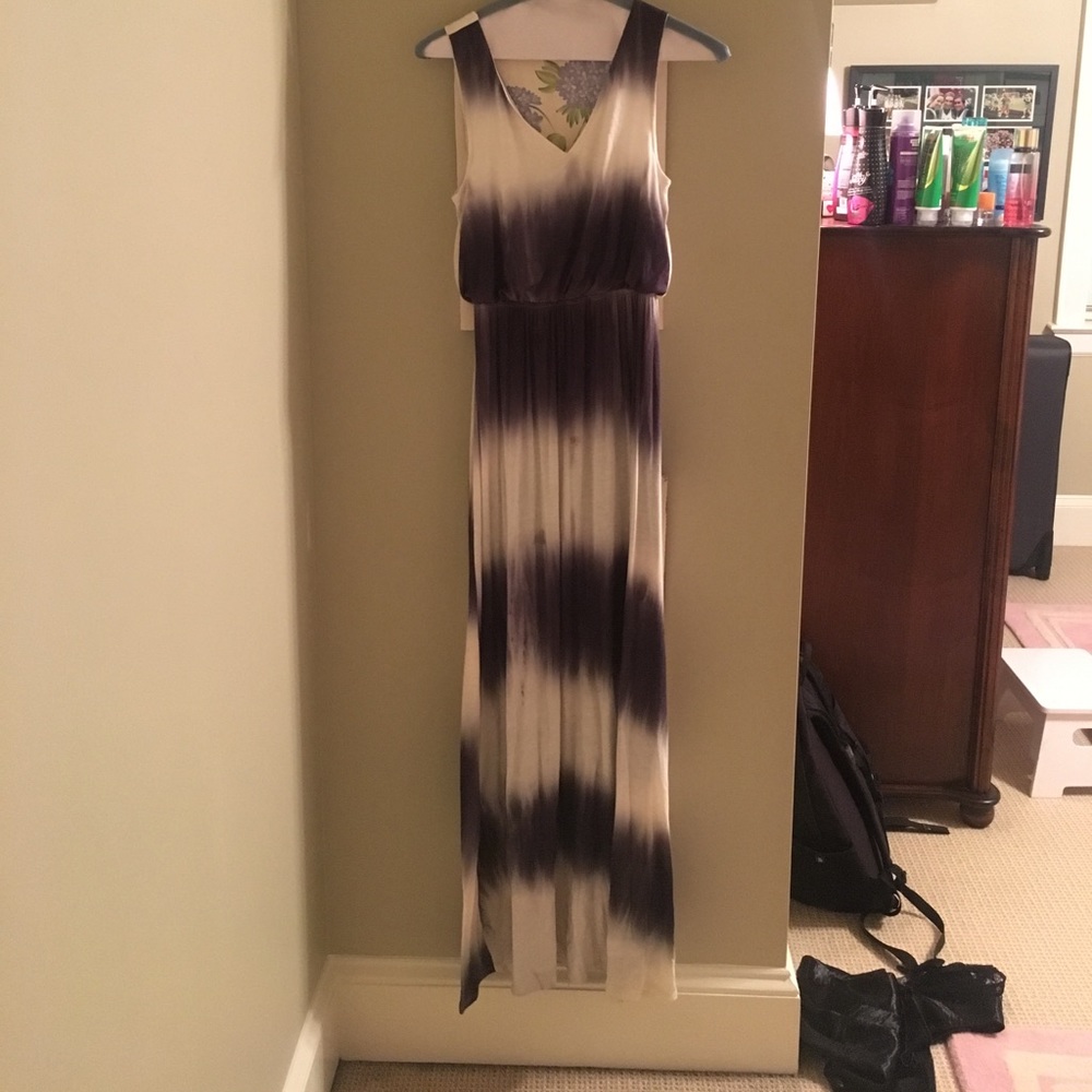 Gray and white maxi dress