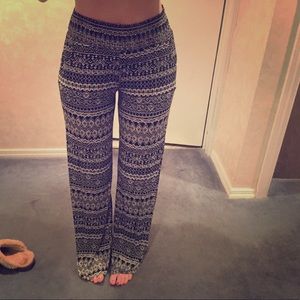 Black and white high waisted pants