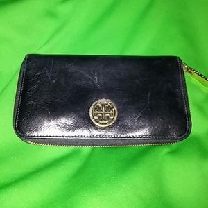 BLACK LEATHER TORY BURCH  WALLET