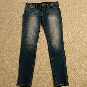 Lucky Jeans