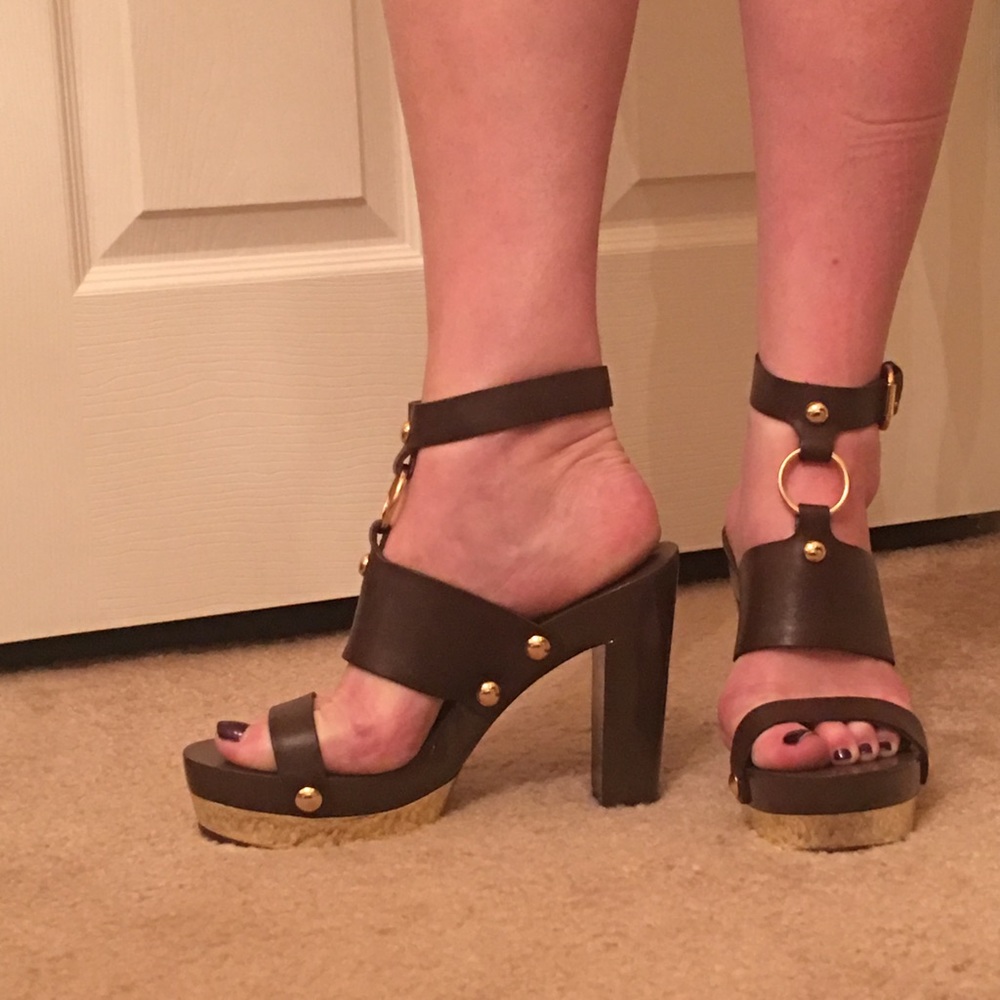 Boho-Chic Kors Ankle Wrap Platform Sandals 8 1/2