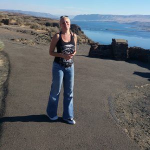 Meet your Posher, Robyn