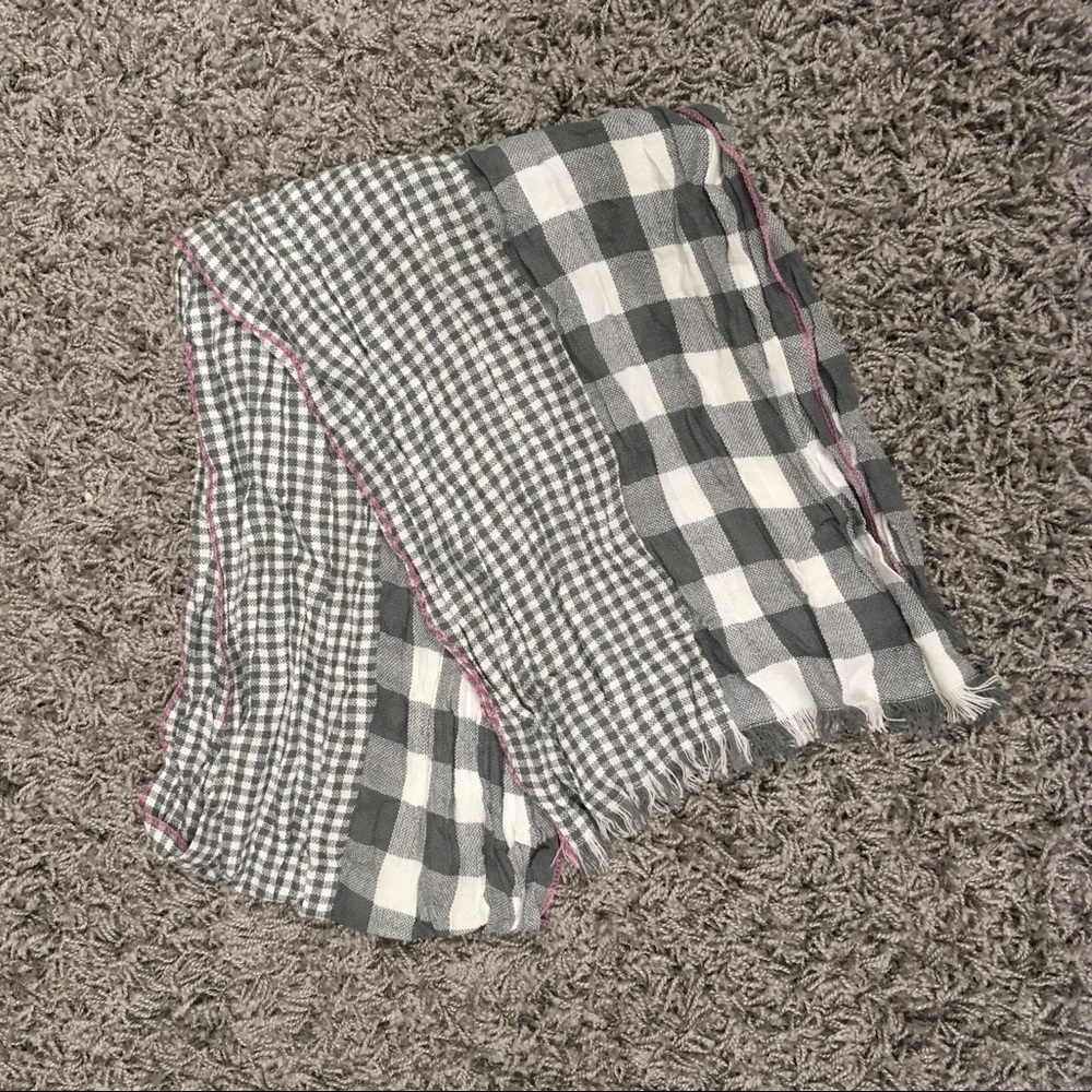 gray plaid scarf
