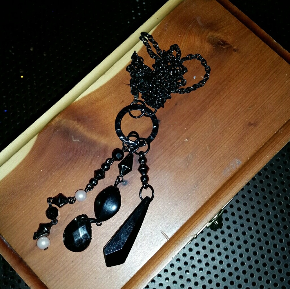 Forever 21 necklace