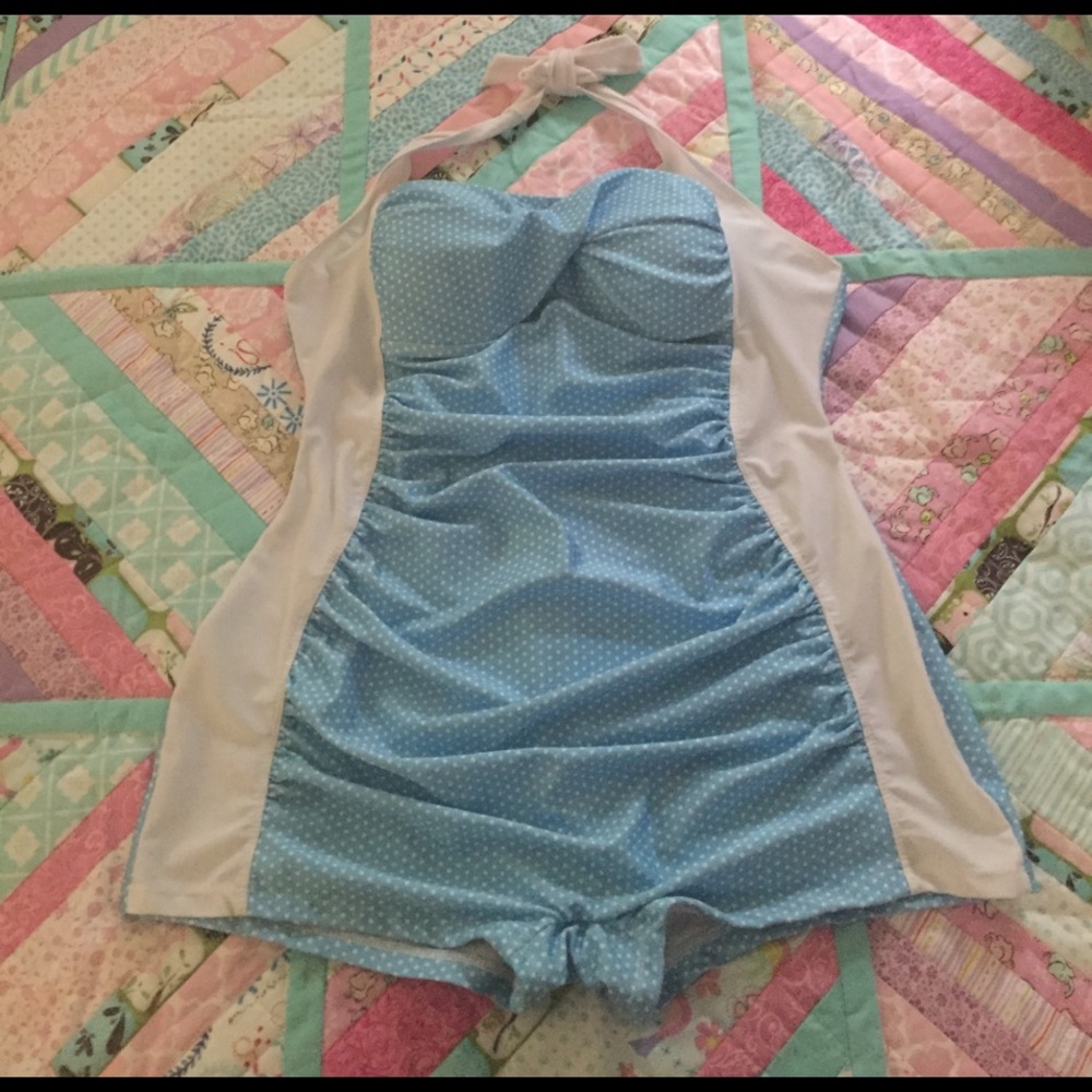Gamiss baby blue & white bathing suit