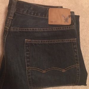 American Eagle Original Straight Dark Wash jeans