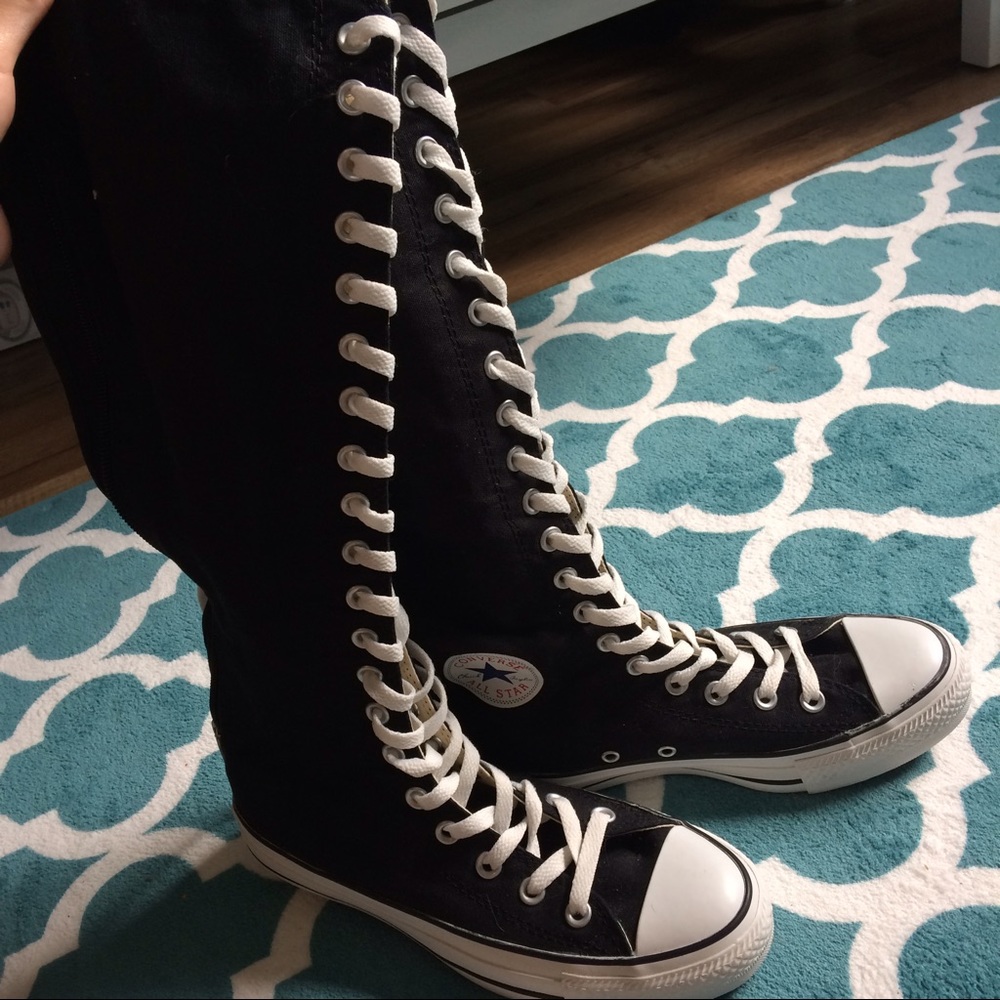 Converse knee high