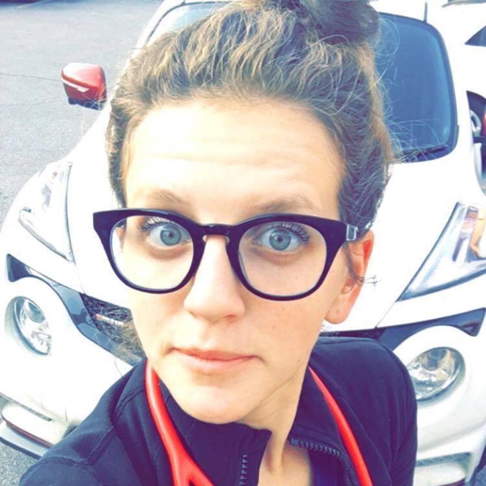 Meet your Posher, Jennifer