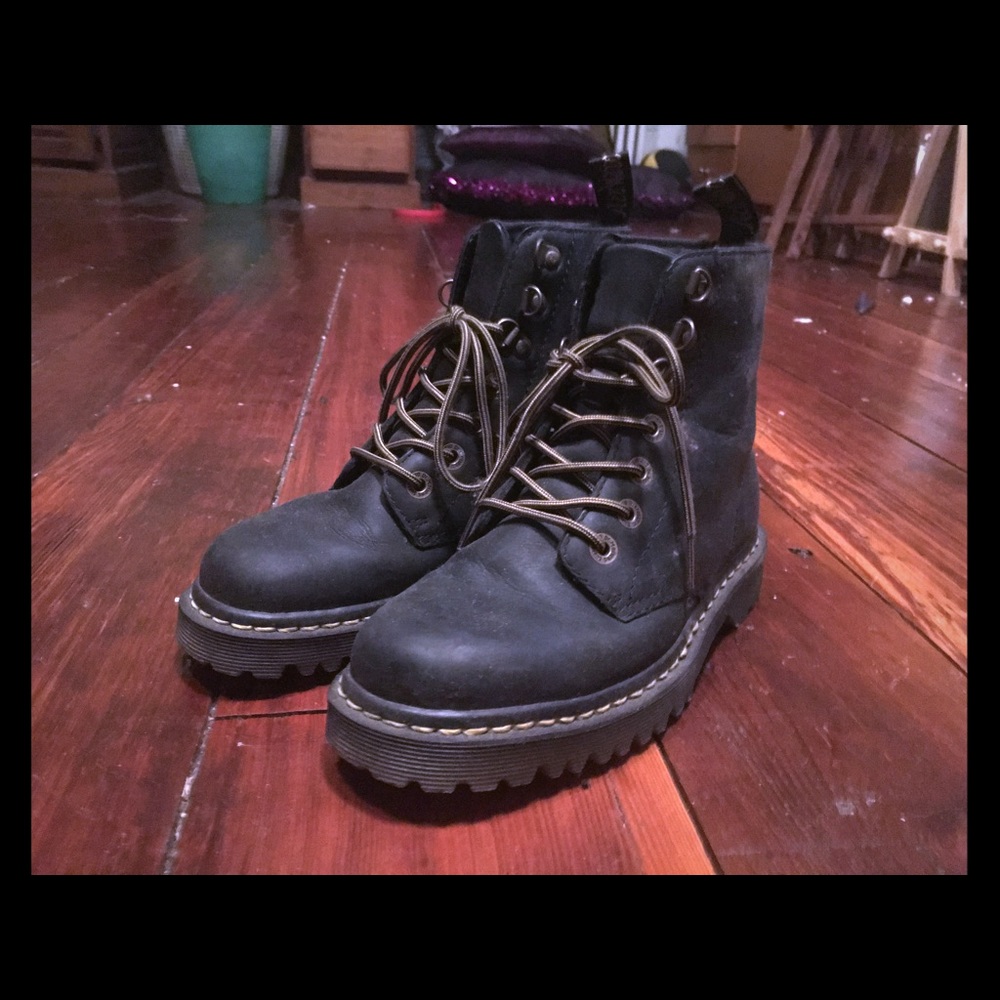 High Top Dr Martens