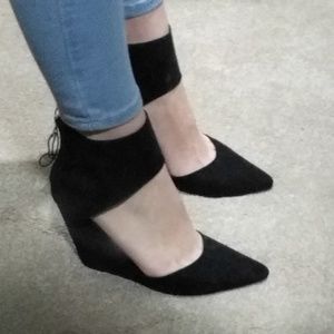 Black faux suede zipper back wedges