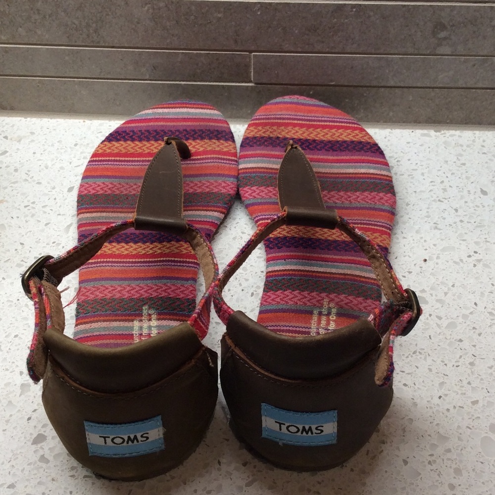 TOMS Sandals