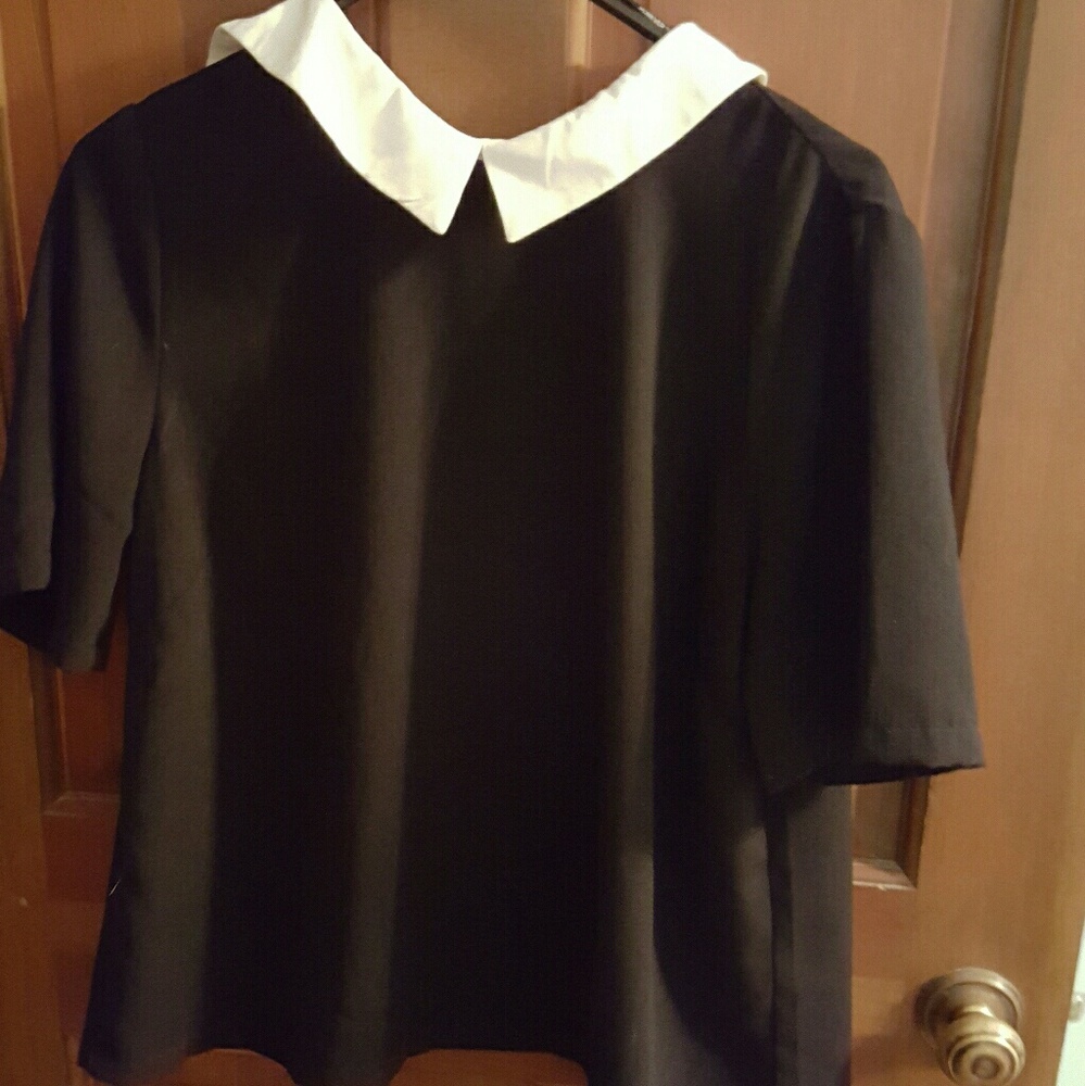 Peter Pan Collar Top
