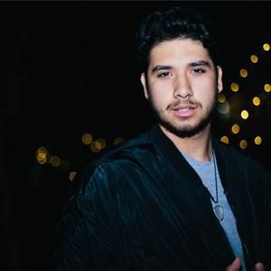 Meet your Posher, Deven