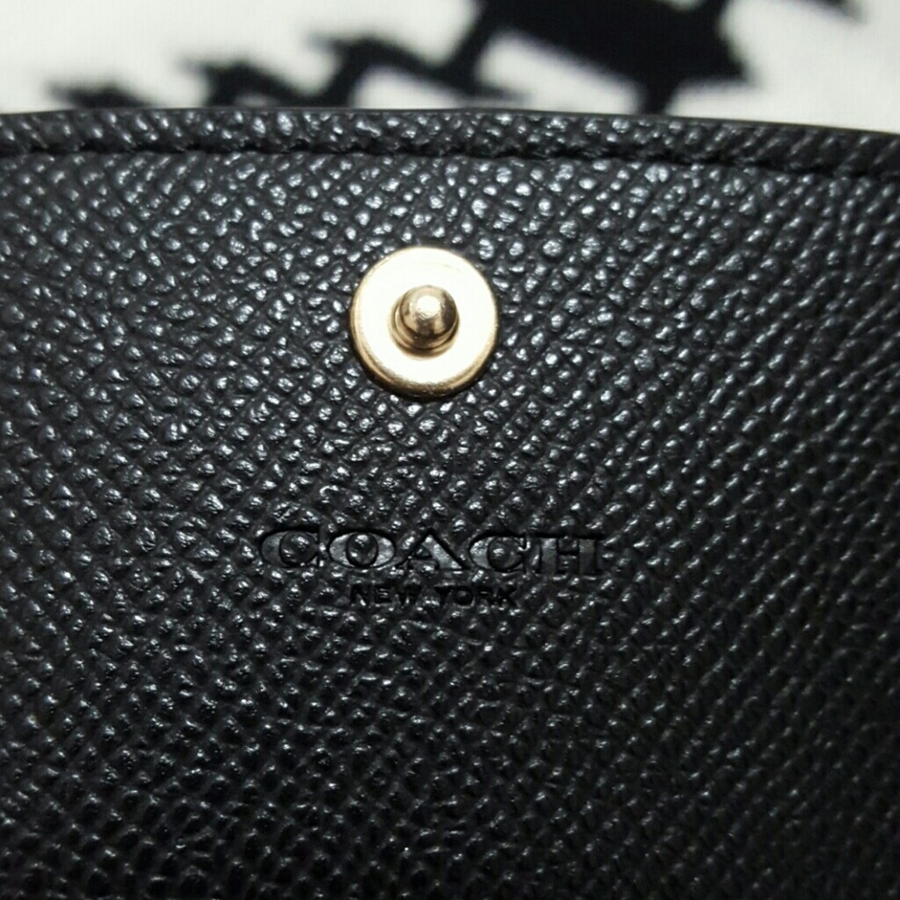 🎀NWT🎀 Coach Accordian Card Case - Picture 3 of 4
